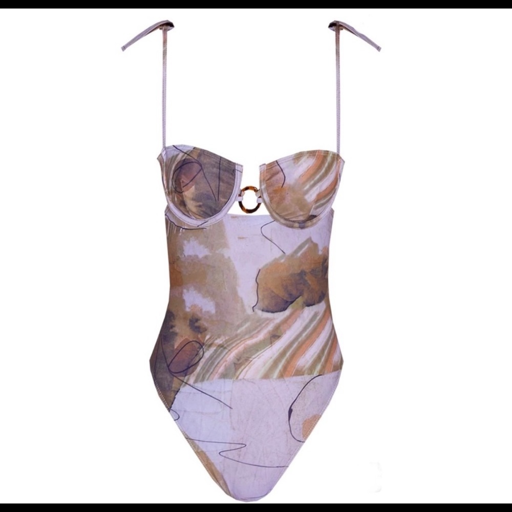 ISO: PrettyLittleThing abstract tortoise shell underwire swim suit in size small